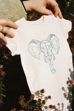 Lade das Bild in den Galerie-Viewer, Vorbestellbar Elefant-Baby Body