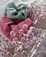 Lade das Bild in den Galerie-Viewer, Mint&Rosa Scrunchies