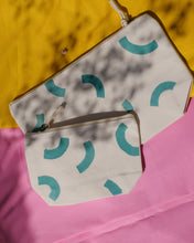 Lade das Bild in den Galerie-Viewer, Baumwollbeutel mit Reißverschluss