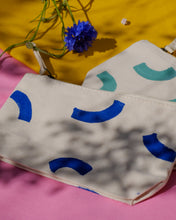 Lade das Bild in den Galerie-Viewer, Baumwollbeutel mit Reißverschluss