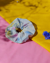 Lade das Bild in den Galerie-Viewer, Regenbogen Scrunchies