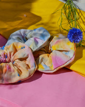 Lade das Bild in den Galerie-Viewer, Regenbogen Scrunchies