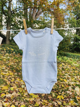 Lade das Bild in den Galerie-Viewer, Vorbestellung Wal-Baby Body