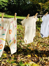 Lade das Bild in den Galerie-Viewer, Vorbestellung Wal-Baby Body