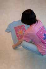 Lade das Bild in den Galerie-Viewer, NO MEANS NO – UNISEX OVERSIZE SHIRT BUBBLE PINK