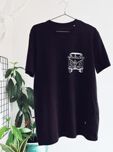 Lade das Bild in den Galerie-Viewer, BULLI SHIRT UNISEX