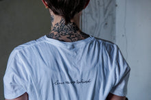 Lade das Bild in den Galerie-Viewer, ROUGH WAVE SOLI-SHIRT