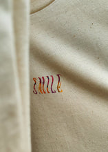 Lade das Bild in den Galerie-Viewer, Smile T-Shirt
